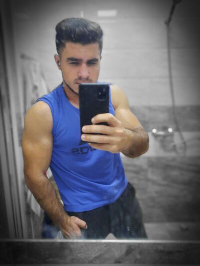  ,   Elyar, 25 ,   