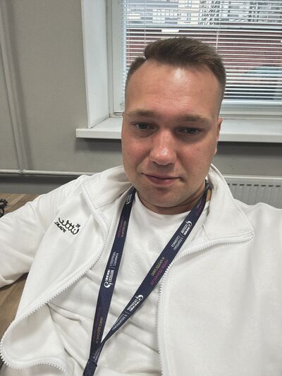  -,   Anton, 35 ,   ,   