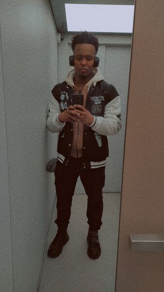  ,   Domz, 27 ,   ,   