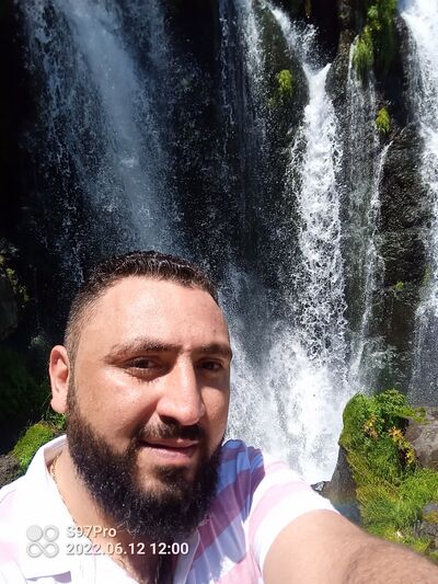  ,   Hayk, 34 ,   ,   