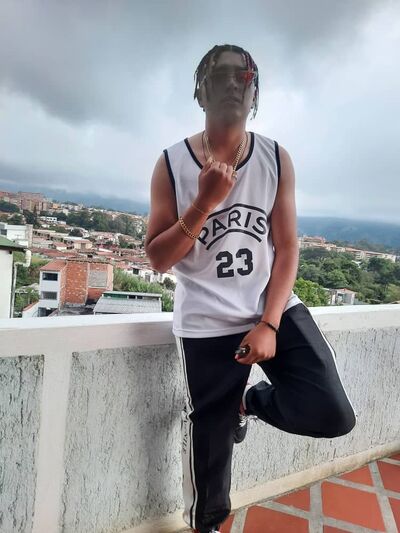  ,   Luis Bastida, 24 ,   ,   
