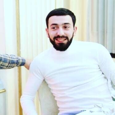  ,   Mais, 29 ,   ,   