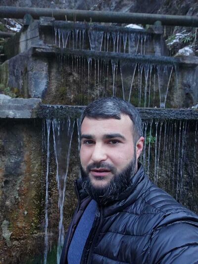  ,   Kenan, 37 ,   ,   