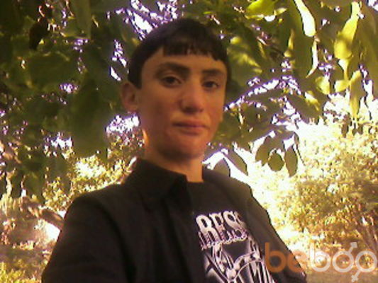  ,   Aro, 32 ,   