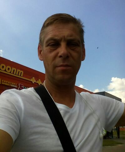  ,   Sergei, 49 ,   ,   , c , 