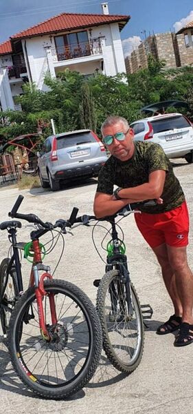  ,   Boris, 43 ,   ,   , c 