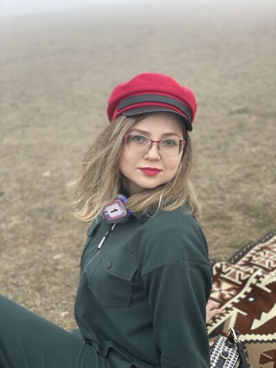  ,   Regina, 24 ,     , c 