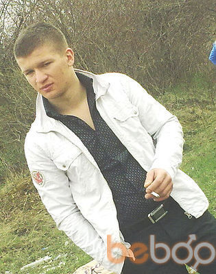  ,   Dan, 36 ,  