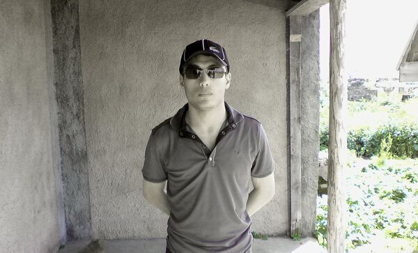  ,   Armenian Boy, 35 ,   ,   , c 