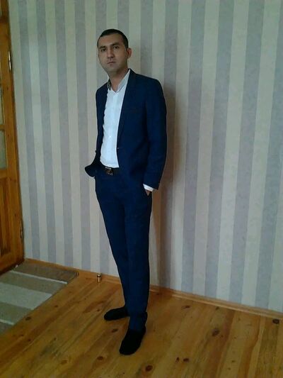  ,   Emil, 25 ,   ,   