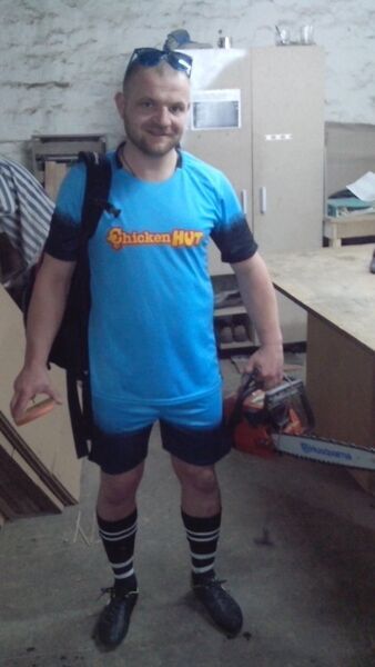 ,   Dominik, 37 ,   ,   , c 