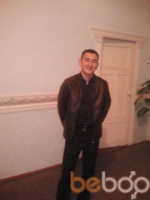  ,   Artur, 35 ,   