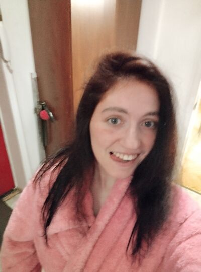  ,   Maria, 28 ,   ,   