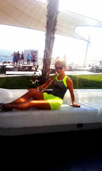  ,   Mila, 51 ,   ,   , c 