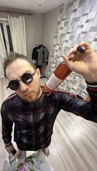  ,   Vladimir, 26 ,   ,   