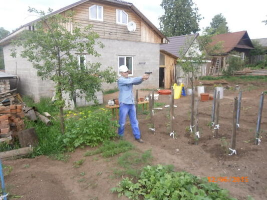  ,   Oleg, 61 ,   ,   , c 
