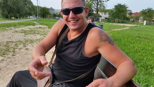  ,   Dima, 44 ,   ,   , c 