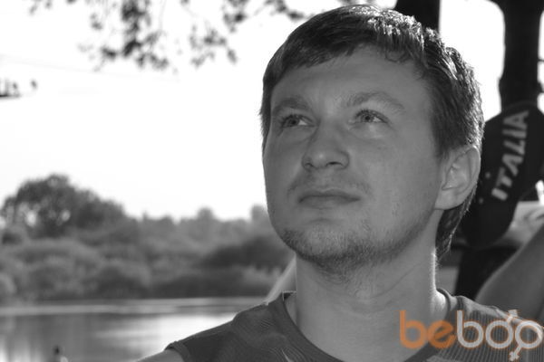  ,   Vlad, 41 ,   