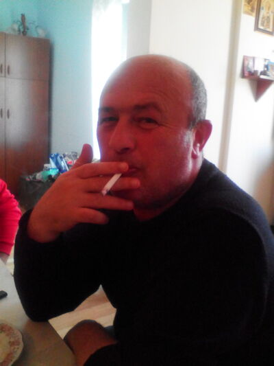  ,   Gia, 56 ,   