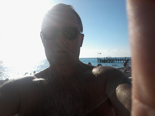  ,   Igor, 52 ,   ,   