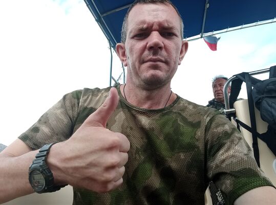  ,   Anatoly, 40 ,   ,   