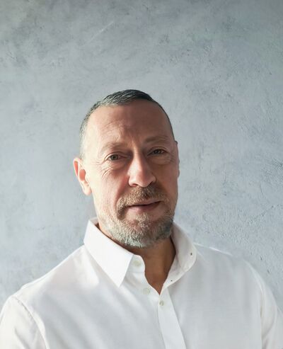  ,   Bobby, 46 ,   ,   , c 