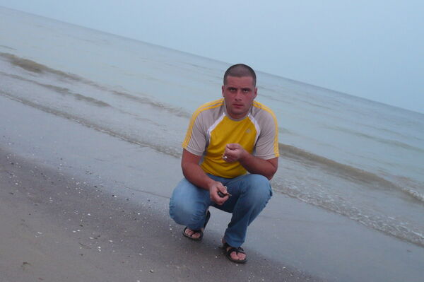 ,   Sergiu, 42 ,   ,   , c 