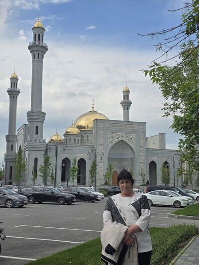  ,   Zeet, 53 ,   c 
