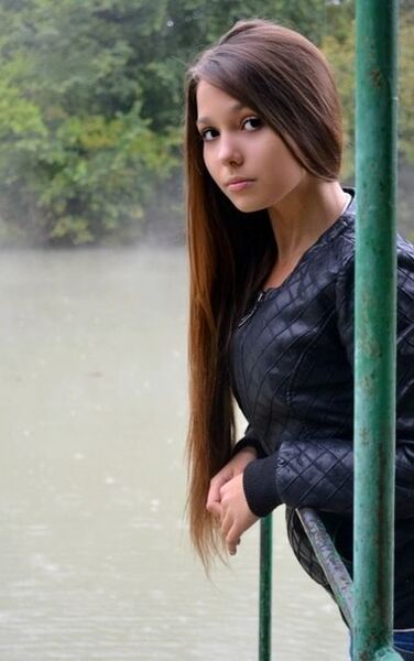  ,   Tesla, 24 ,  