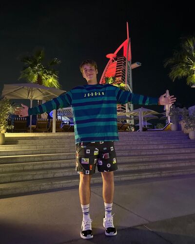  ,   , 22 ,   ,   