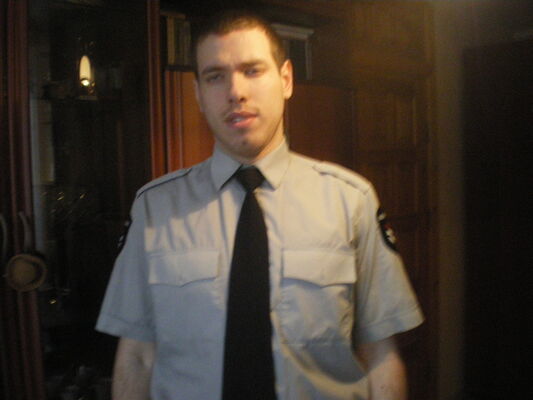  ,   Paulius, 32 ,   ,   , c 