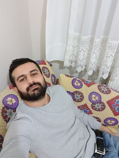  ,   Oktay, 39 ,   ,   , c 