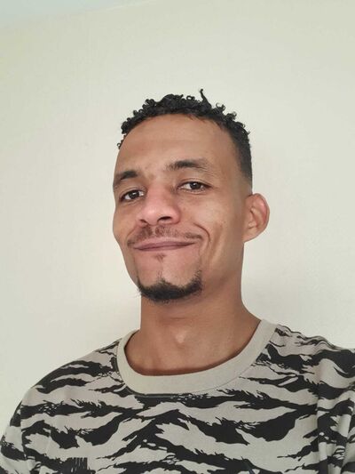  ,   Roney, 26 ,   ,   , c 