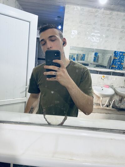  ,   Nick, 24 ,   ,   