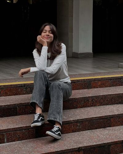  ,   , 28 ,     , c 
