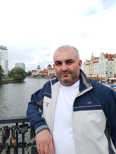  ,   Rauf, 46 ,   ,   