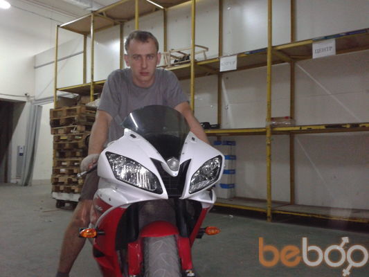  ,   Petro, 37 ,   
