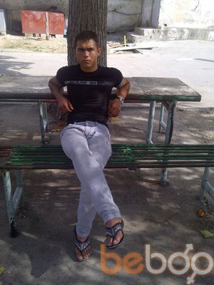  ,   Teymur, 34 ,  