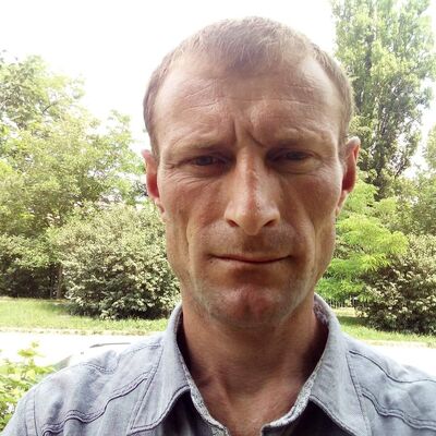  ,   Ivan friniuc, 37 ,   c 