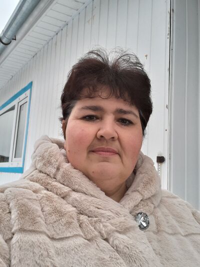  ,   Elena, 46 ,   ,   , c 