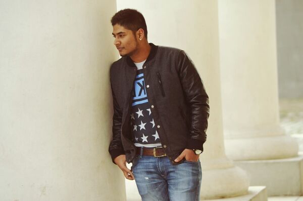  ,   Rocky, 32 ,   ,   , c 