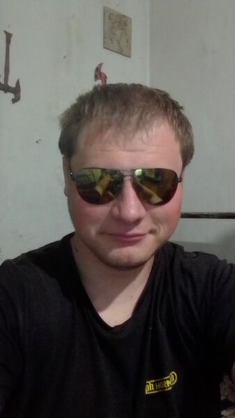  ,   Sergei, 26 ,   c 