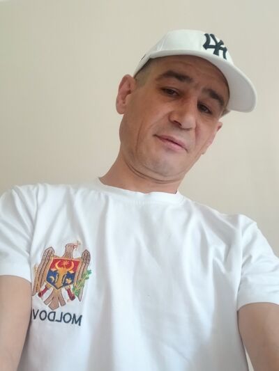  ,   Viorel, 45 ,   ,   