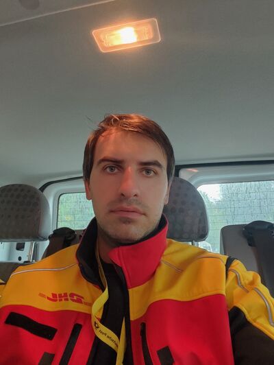  ,   Miro, 25 ,   ,   , c , 