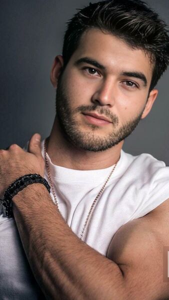  ,   Ali, 25 ,   ,   