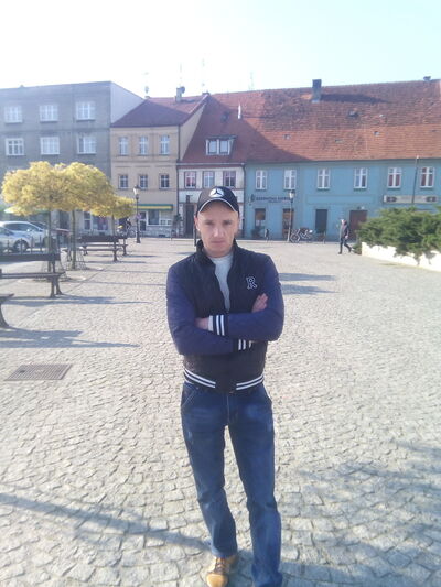  ,   Vasea, 34 ,  