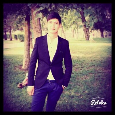  ,   Ruslan, 33 ,   ,   , c 