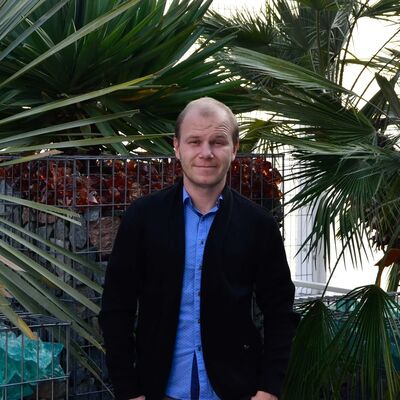   ,   Artem, 33 ,   ,   , c , 