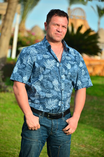  ,   Ivan, 54 ,   ,   