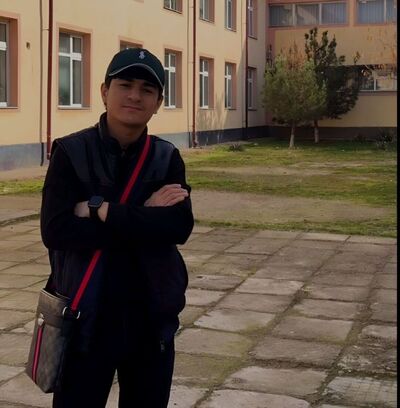 ,   Abubakr, 21 ,  
